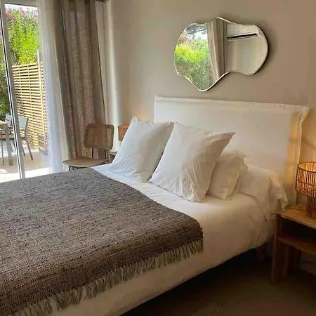 Entièrement Rénové Avec Terrasse * Saint-Tropez