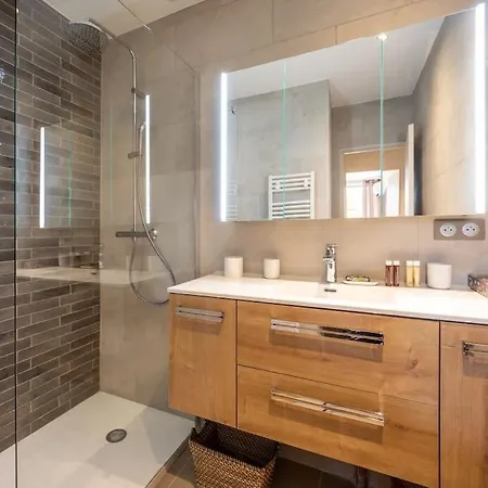 Διαμέρισμα Entierement Renove Avec Terrasse