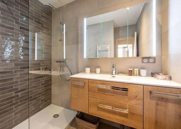 Appartement Entierement Renove Avec Terrasse