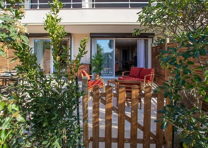 Appartement Entierement Renove Avec Terrasse
